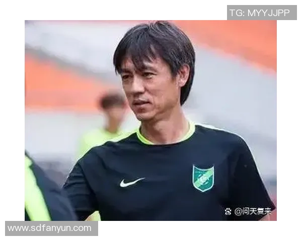 中国男子足球明星盘点及其在国际赛场上的辉煌成就与影响力分析