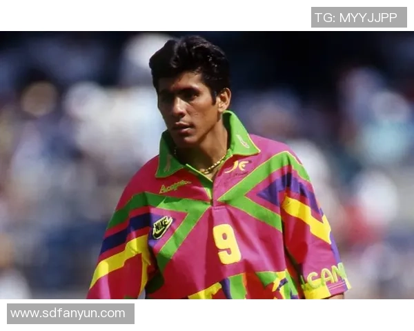 被解约的足球明星盘点及其背后的故事与影响分析